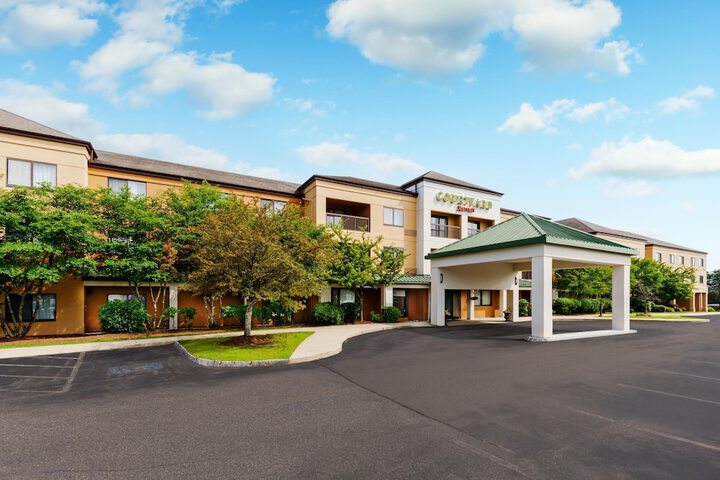 Hotel 2 of 55