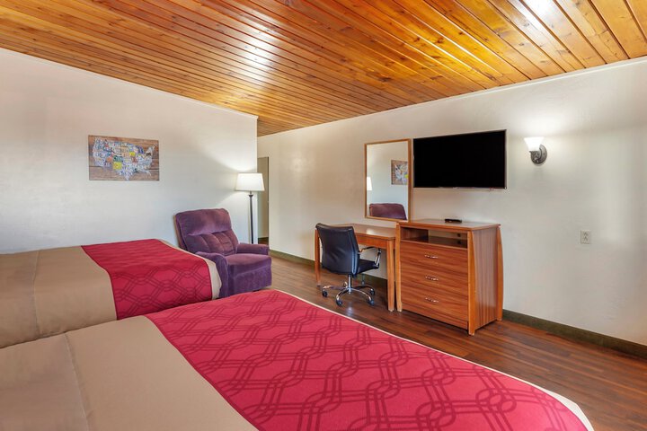 Harmony Inn & Suites