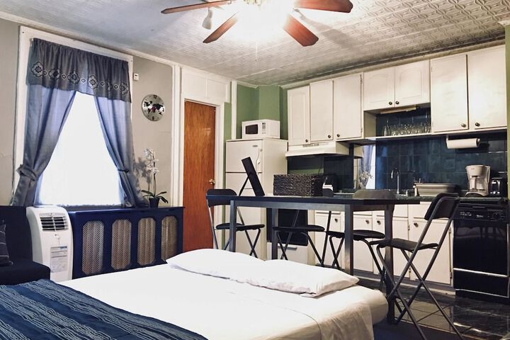 Room 13 of 40
