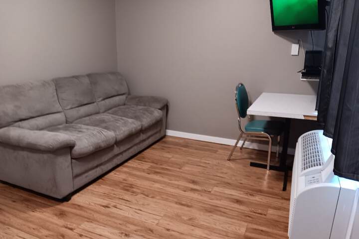 Room 17 of 26