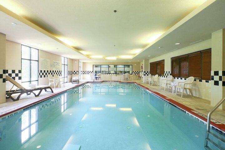 Pool 4 of 34