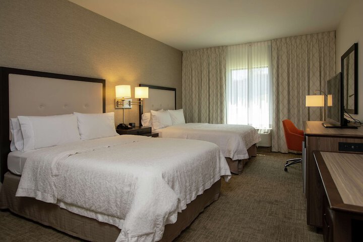 Room 18 of 29