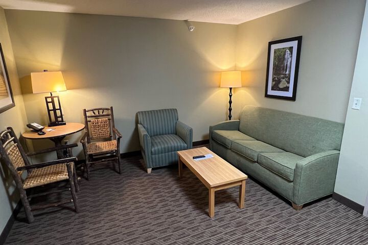 Room 18 of 47