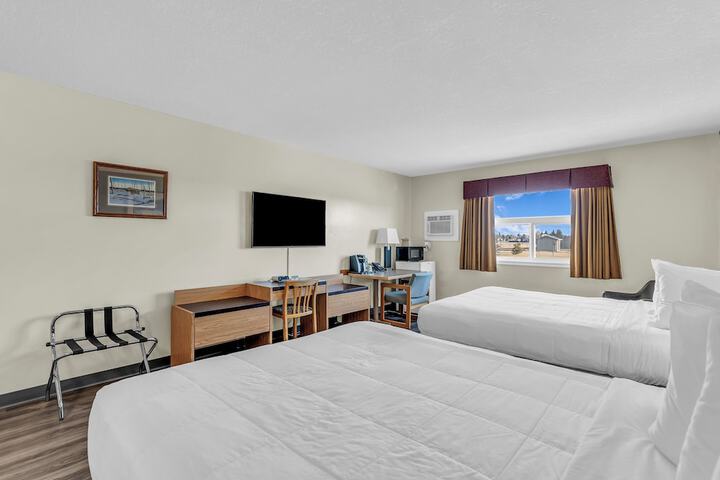 Woodland Inn Meadow Lake
