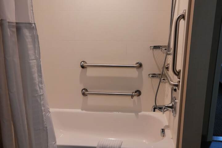 Room 20 of 56