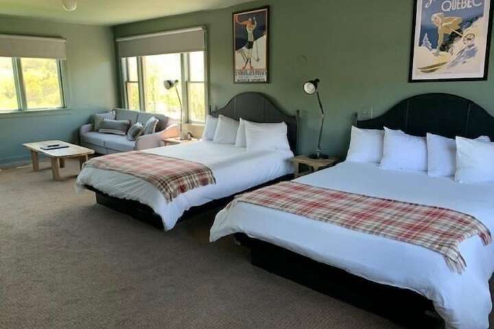 Room 20 of 42