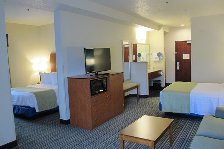 Room 45 of 68