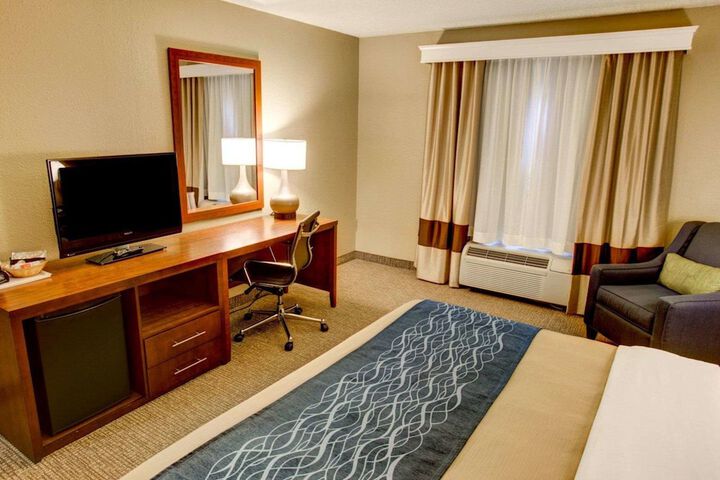 Room 15 of 40