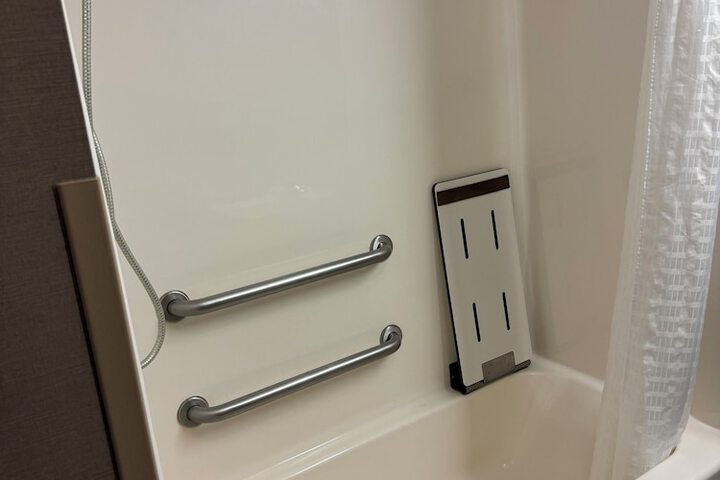 Comfort Inn Huntington near University area