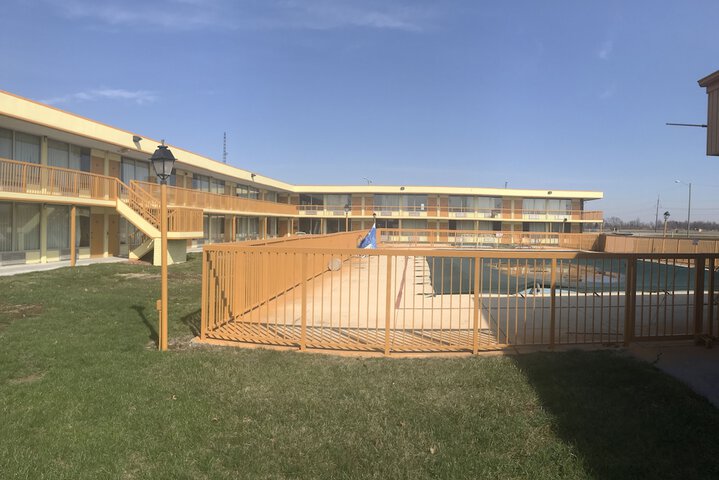 Pool 4 of 47