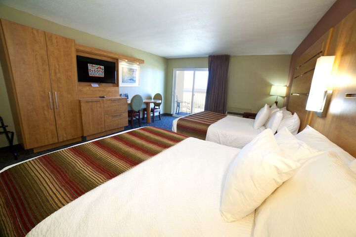 DeSoto Beach Hotel