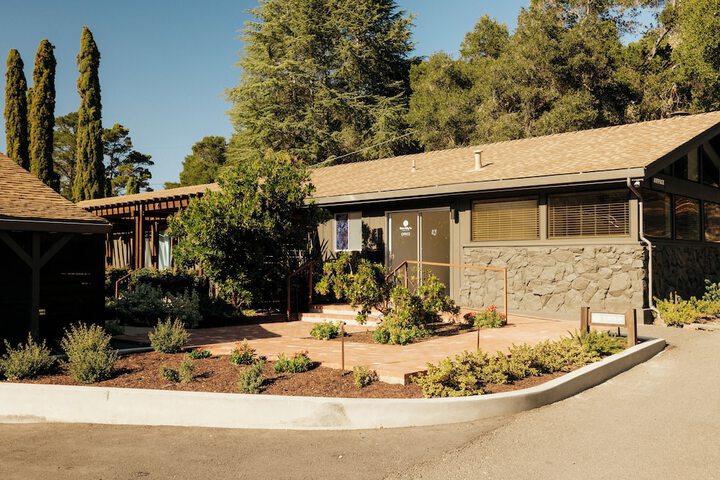 Hidden Valley Inn