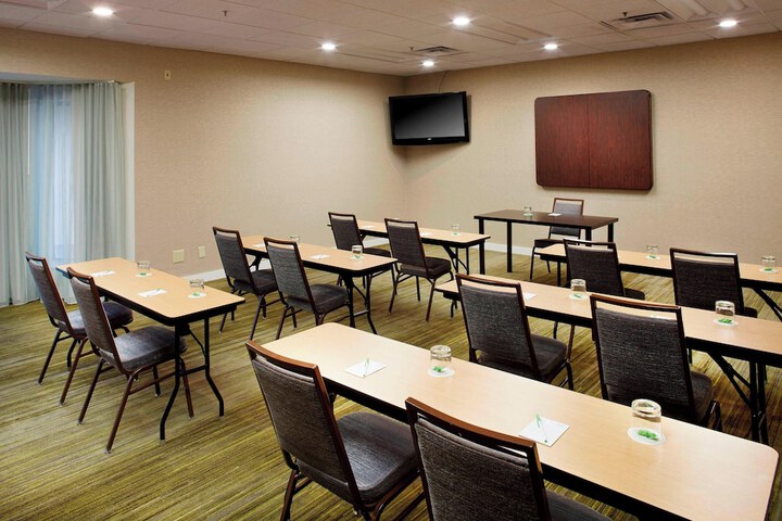 Courtyard by Marriott Lansing