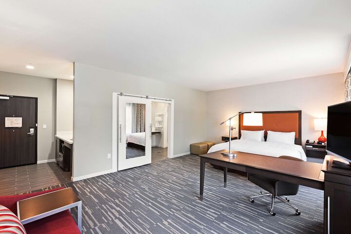 Room 47 of 85