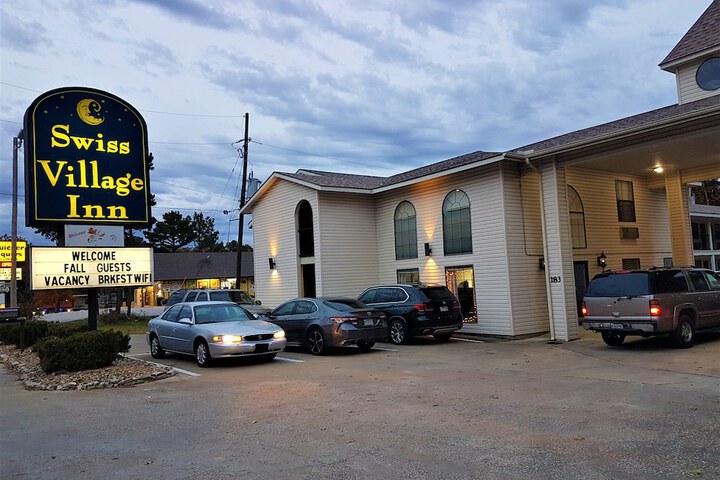 Hotel 2 of 46