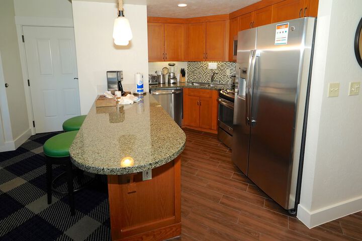 Heavenly Village Condos - Grand Residence