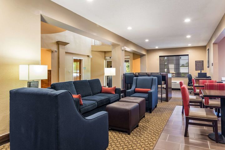Hotel Interior 14 of 42