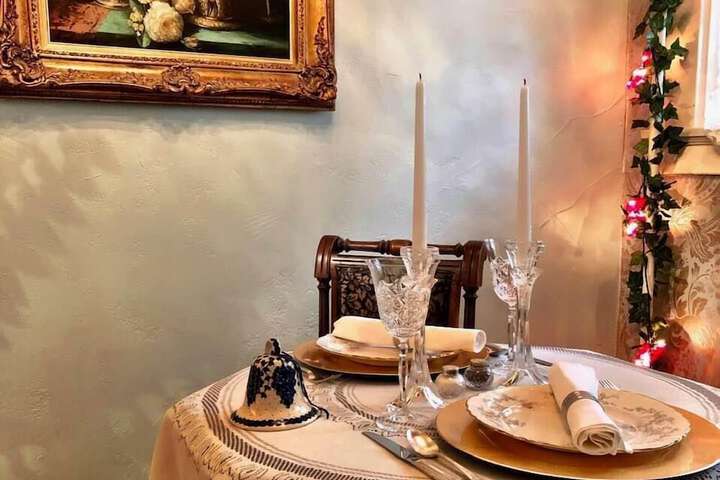 Dining 57 of 69