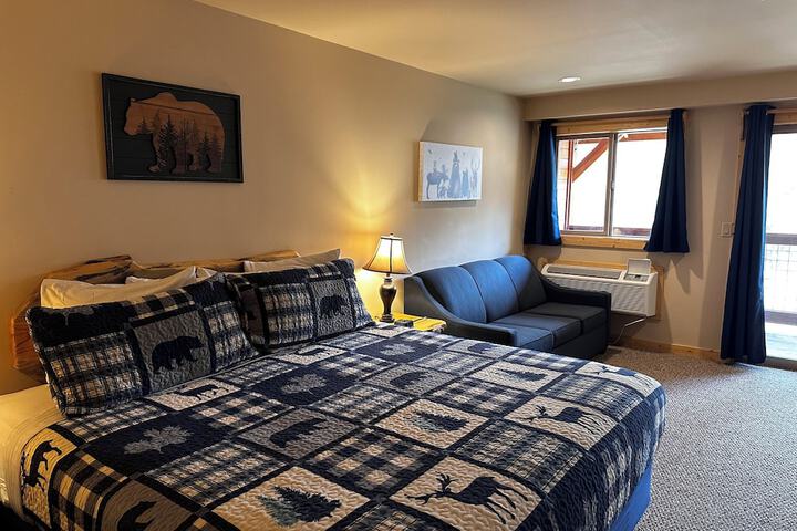 Methow River Lodge & Cabins