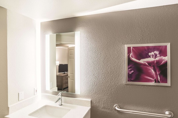La Quinta Inn & Suites by Wyndham Flagstaff