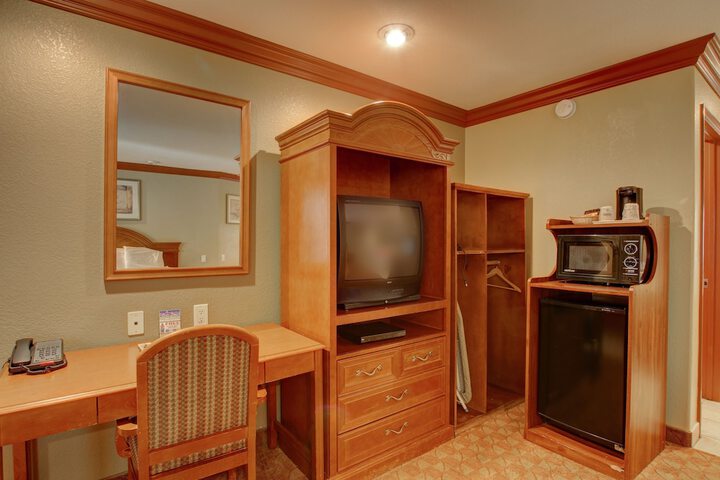 Room 15 of 35