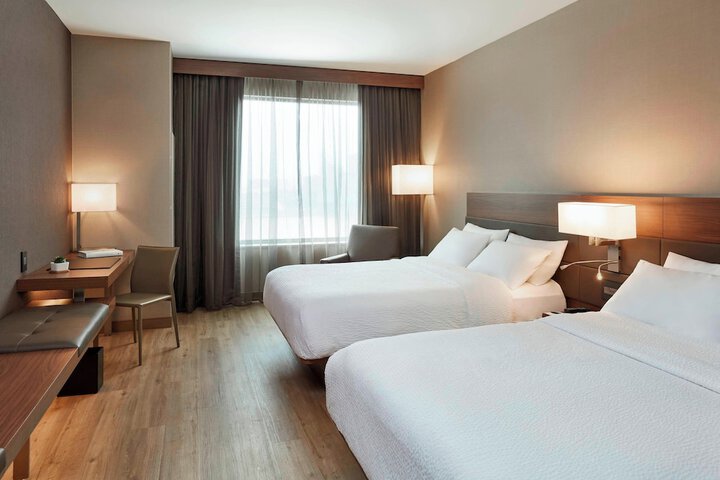 AC Hotel by Marriott Cincinnati at the Banks