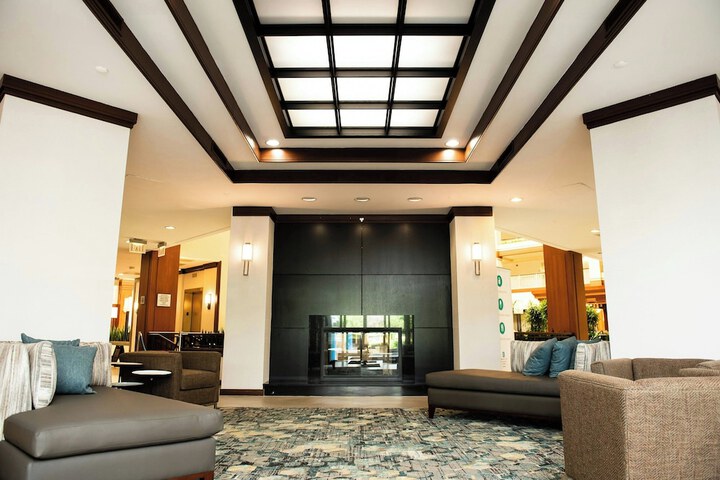 Hotel Auburn Hills