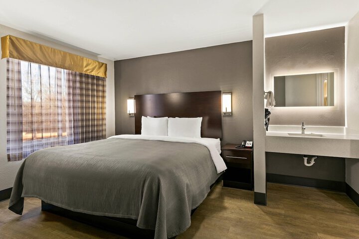Quality Inn Lavonia I-85