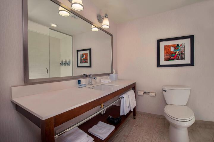 Four Points by Sheraton Newark Christiana Wilmington