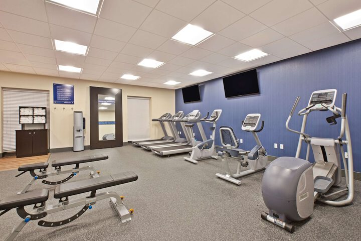 Hampton Inn & Suites North Huntingdon-Irwin