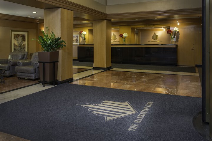 Hotel 2 of 83