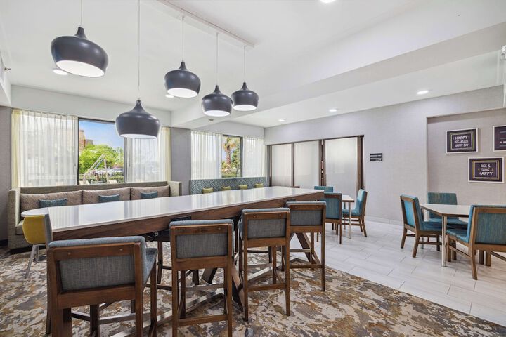 Hampton Inn Houston-Brookhollow