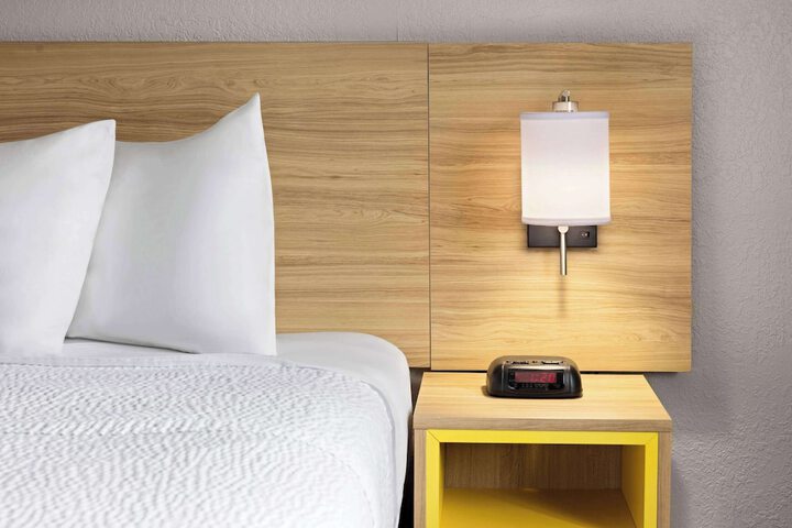 Room 15 of 26