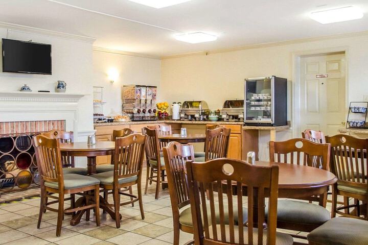 Clarion Inn Strasburg - Lancaster