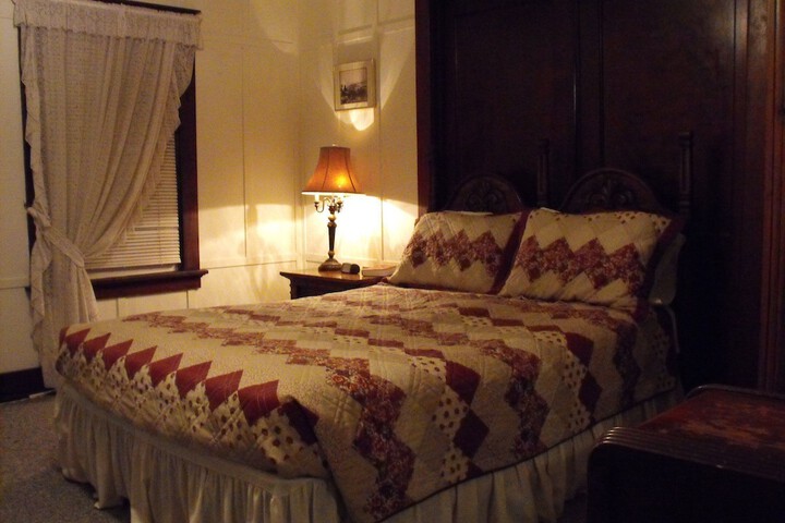 Room 22 of 36
