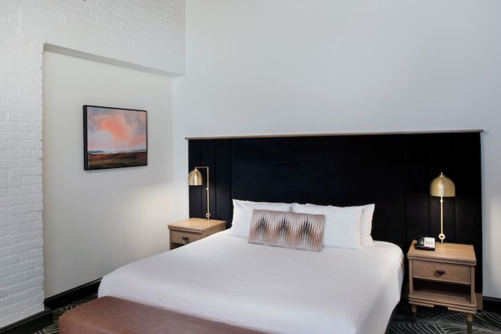 Room 21 of 55