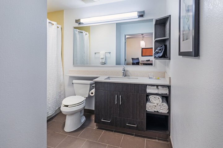 Candlewood Suites Hattiesburg by IHG