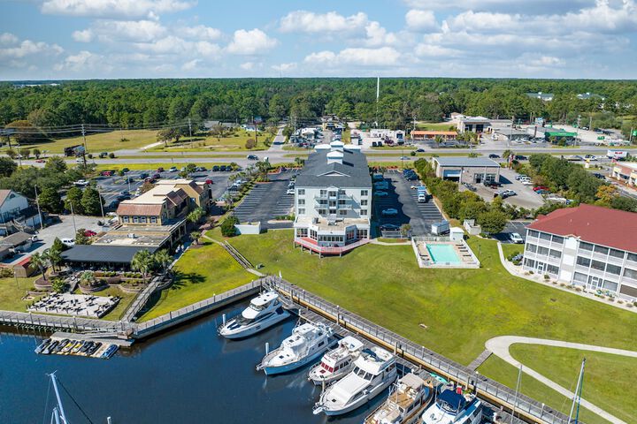 Holiday Inn Express N.Myrtle Beach- Little River by IHG