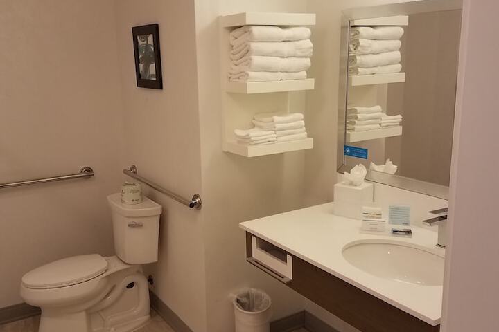 Hampton Inn & Suites Dallas-The Colony TX