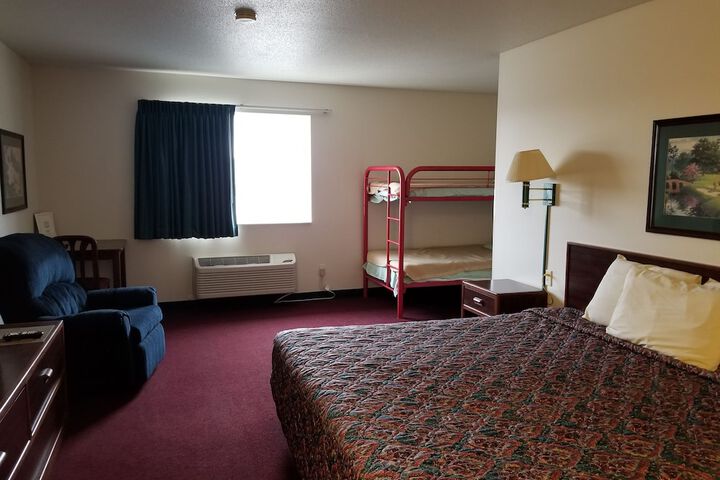 Room 142 of 232
