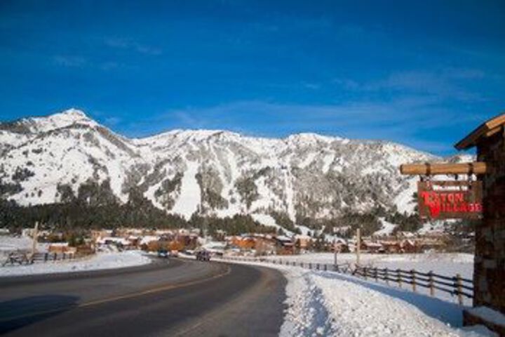 Eagles Rest in Teton Village by JHRL