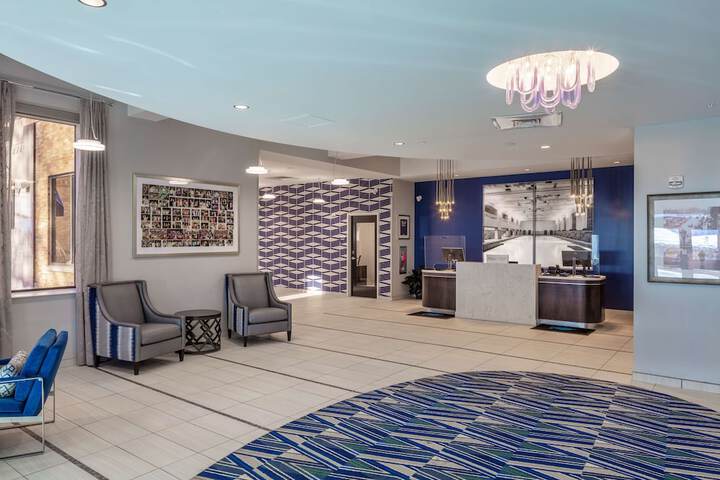 Hotel Interior 4 of 26