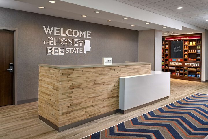 Hampton Inn & Suites Fultondale Birmingham I 65 AL
