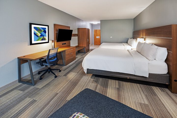 Room 48 of 75
