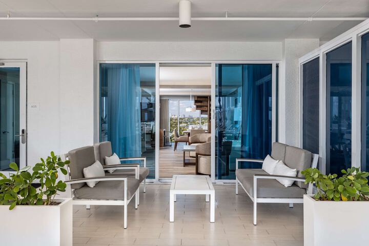 Terrace/Patio 128 of 132