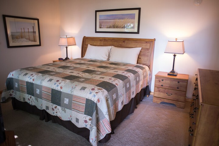 Room 28 of 41