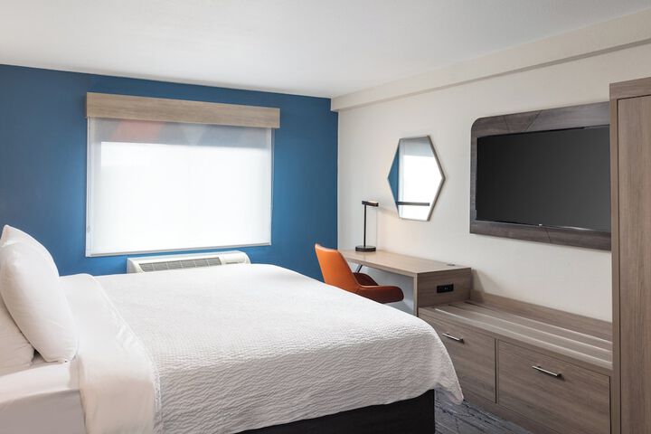 Room 18 of 39