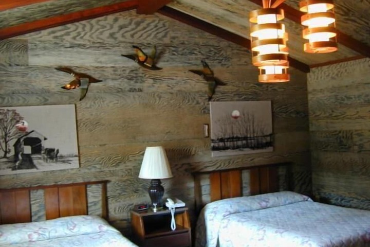 Room 35 of 95