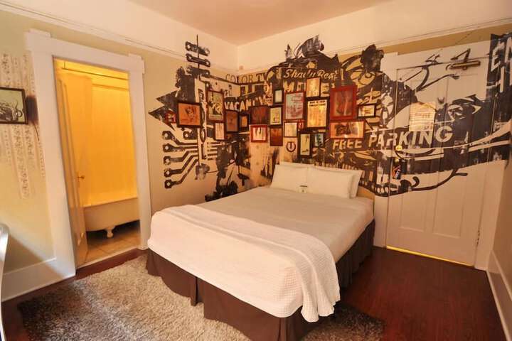 Room 17 of 89