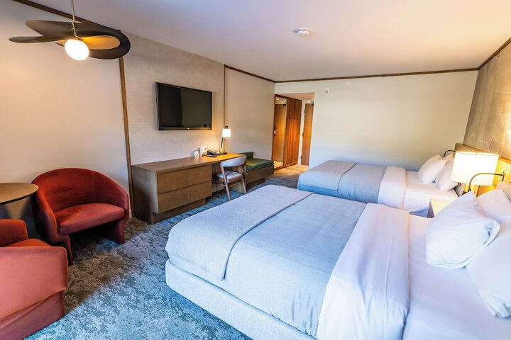 Room 100 of 138